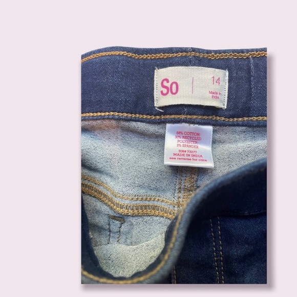 Bundle of 2 SO Girls Pull on Blue Light Acid Wash & Dark washed Blue Jeggings - Picture 4 of 10